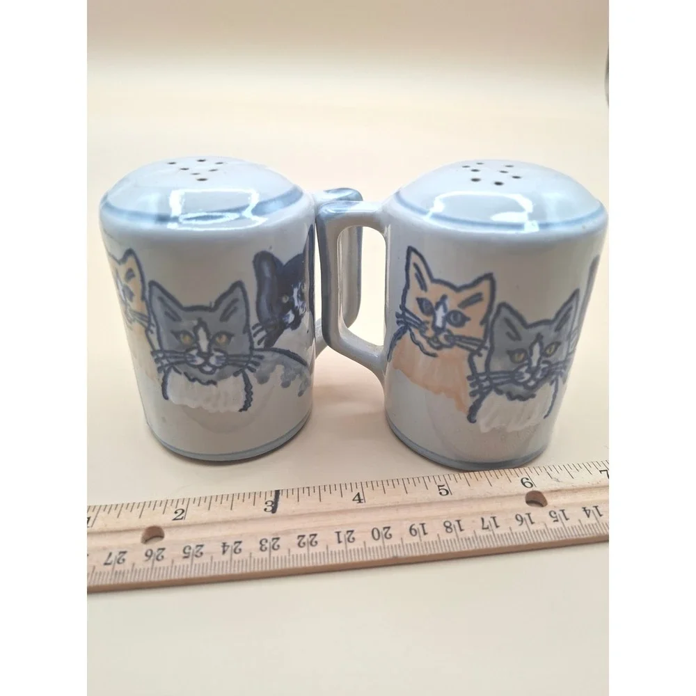 Louisville Hand Painted Ceramic Cat Salt and Pepper Shakers Mug Shape Blue Grey